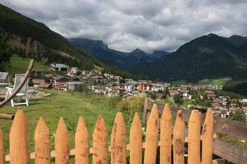 A. Paolo Apartments Vigo di Fassa Buitenkant foto