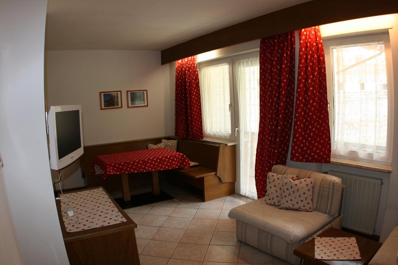 A. Paolo Apartments Vigo di Fassa Buitenkant foto